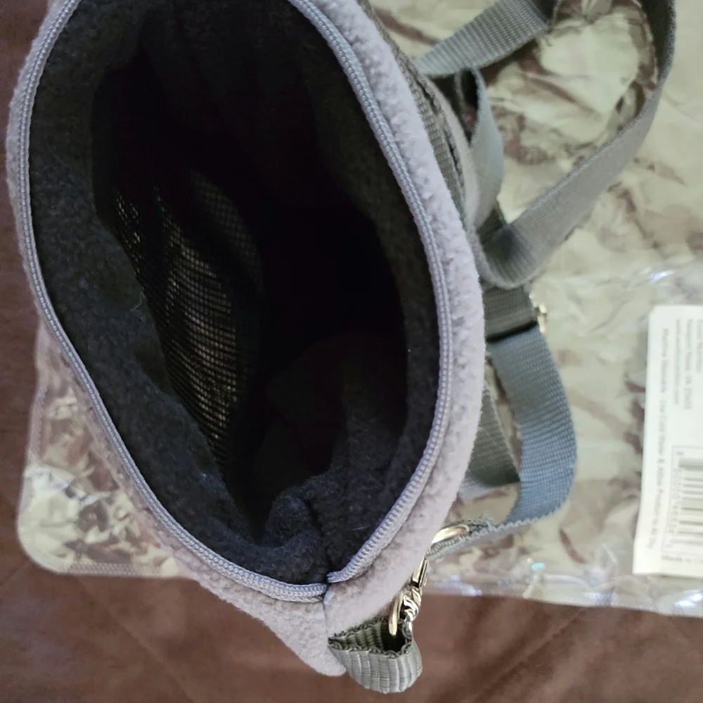BRAND NEW Exotic Nutrition Small Animal Grey Tear Drop Carry Pouch with strap